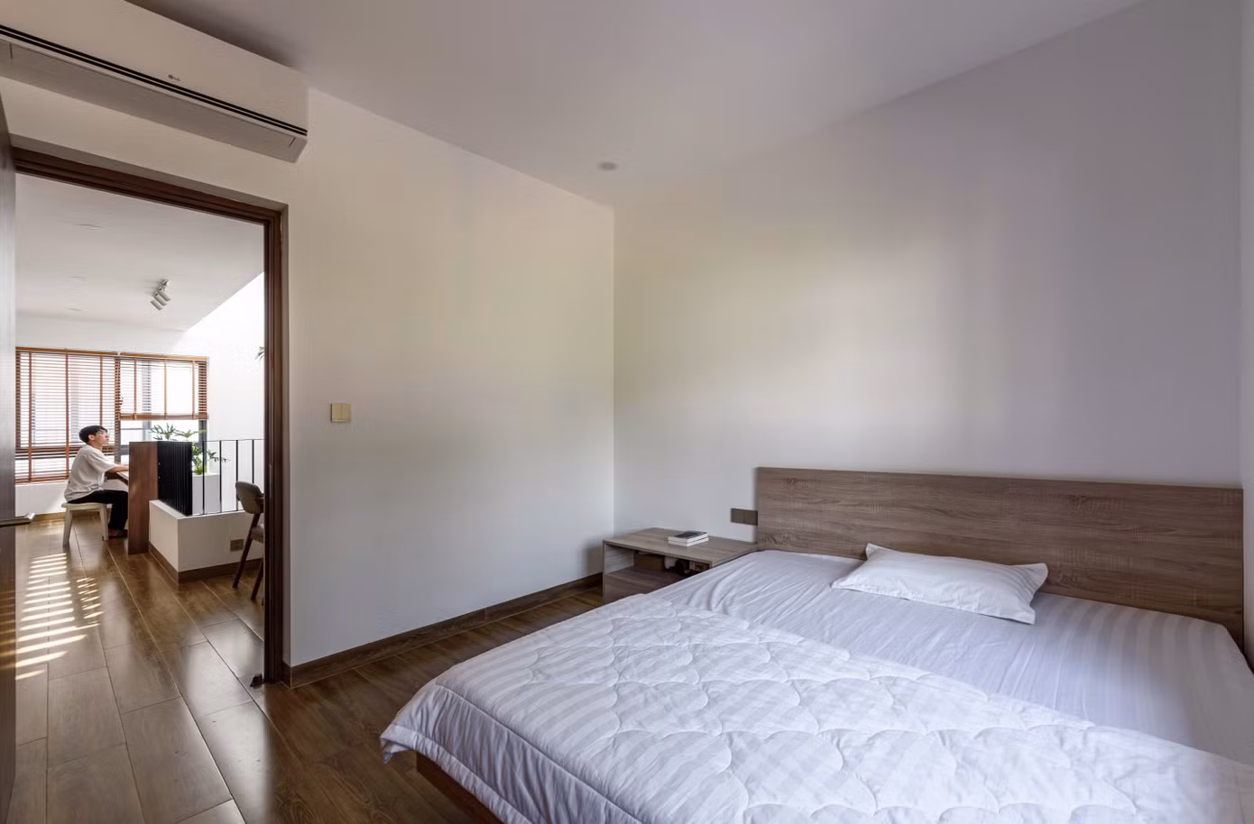 Rời phố về quê với ngôi nhà chứa cả một vùng xanh mát - 20