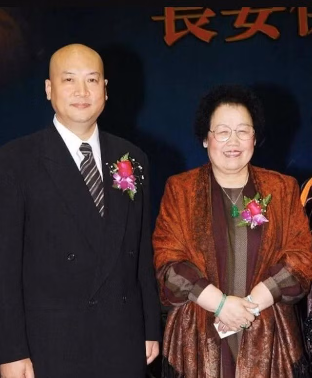 Vợ chồng Trì Trọng Thụy - Trần Lệ Hoa.