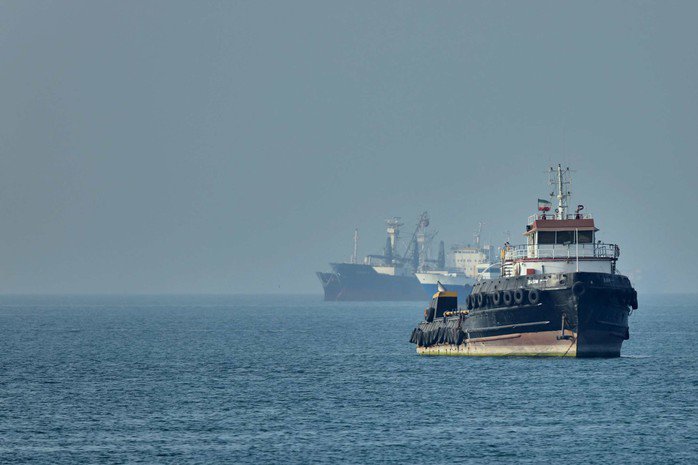 Điểm nóng xung đột ngày 10-5: UAE “qua mặt” Iran ở eo biển Hormuz? - 1