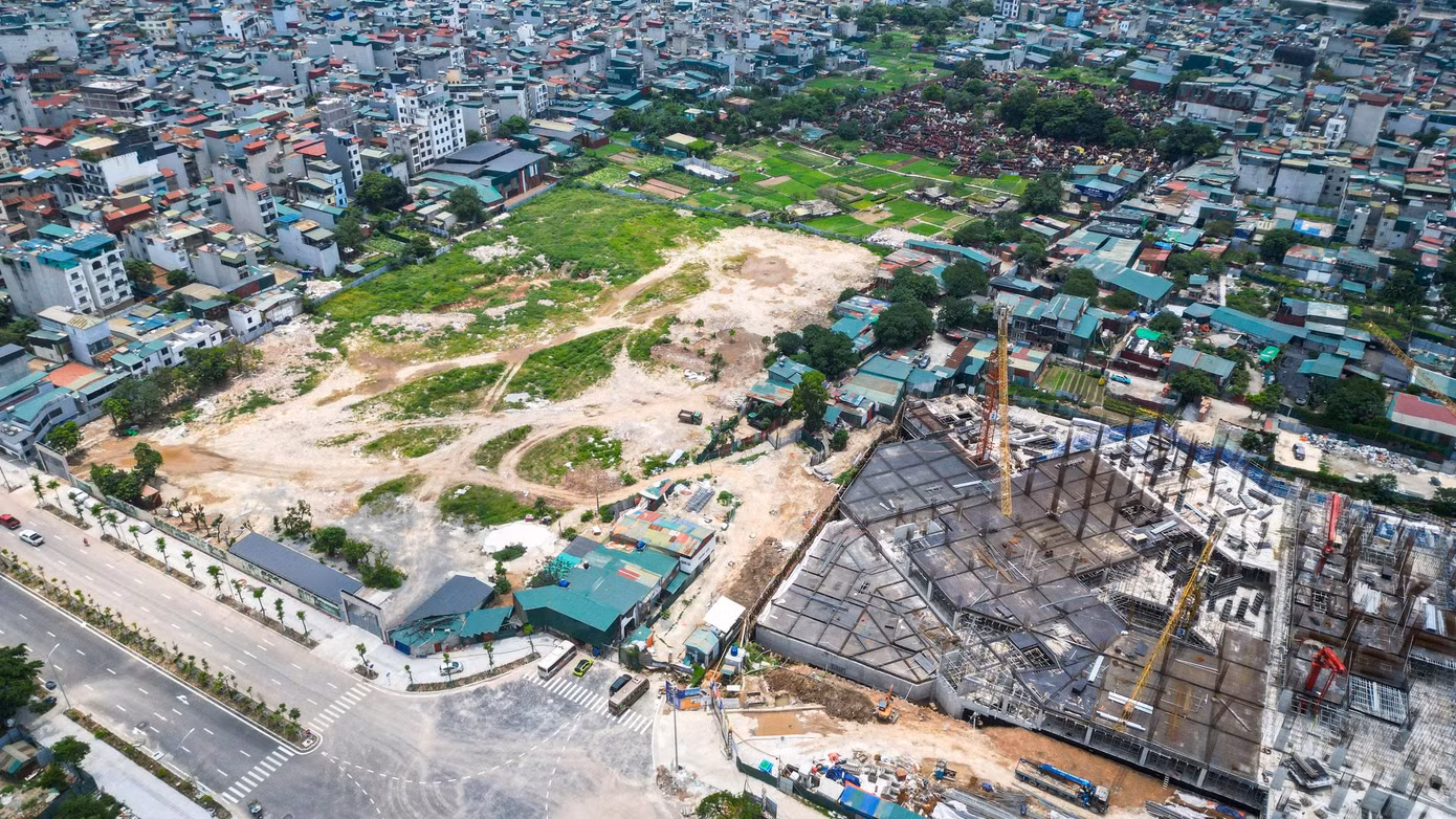 Theo giới thiệu, nhà tang lễ được định hướng theo mô hình hiện đại, cho phép tổ chức lễ viếng trong thời gian dài hơn, đồng thời cá thể hóa không gian tiễn biệt bằng hình ảnh, video và các kỷ vật gắn với người đã khuất.