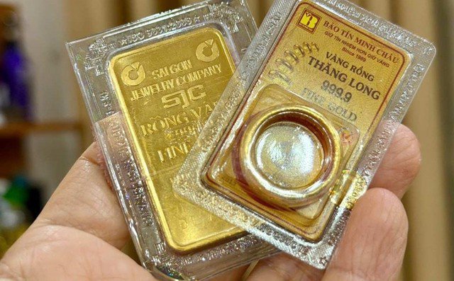 Cả vàng SJC và vàng nhẫn đều điều chỉnh giảm.
