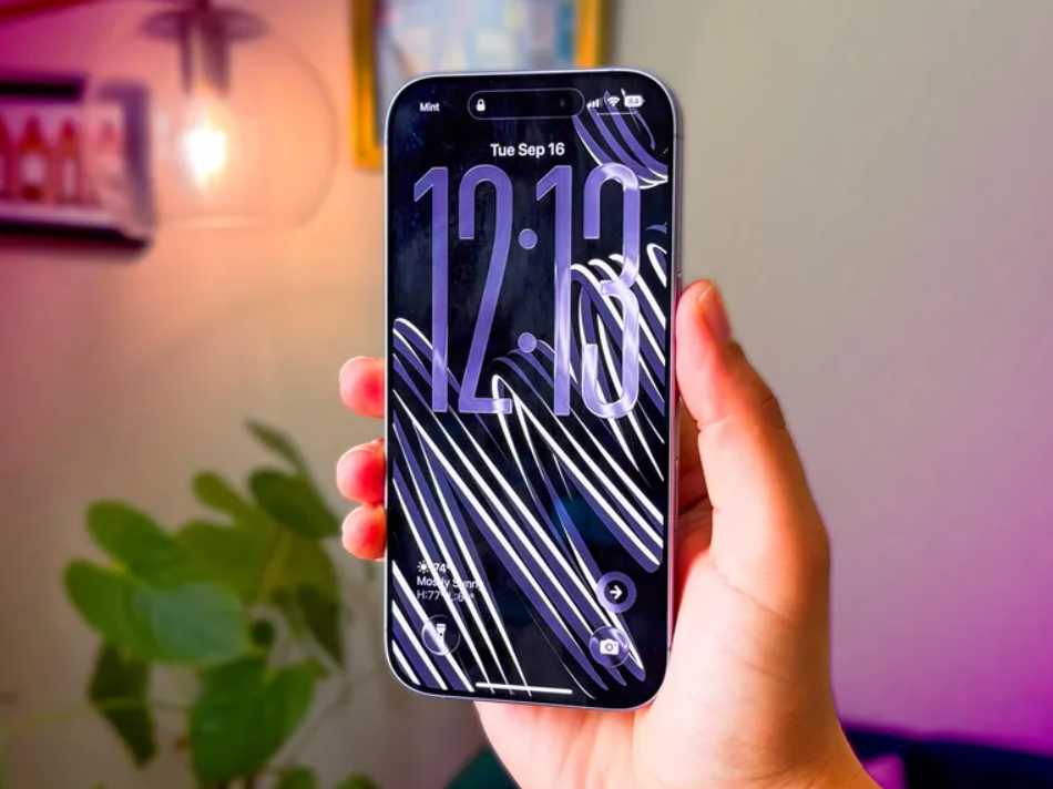 iPhone 17.