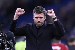 Nóng MU tưởng thưởng cho Carrick hợp đồng đến năm 2029