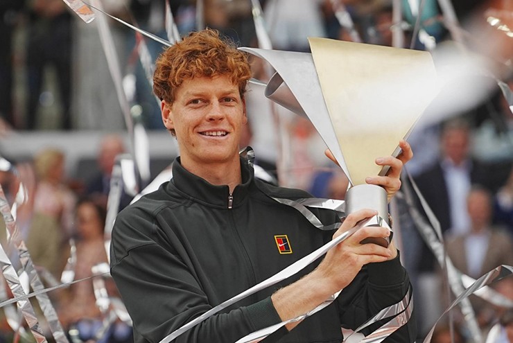 Sinner vừa vô địch Madrid Open
