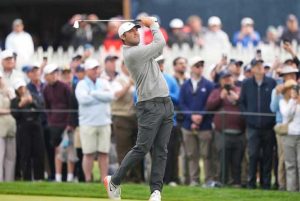 The PGA Championship mở màn hấp dẫn, lo cho “nhà vua” Rory McIlroy