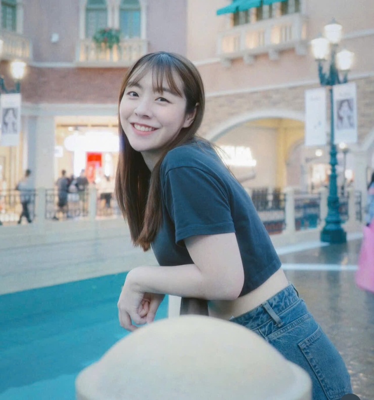 MC Thi Khả Oánh lạc quan tới phút cuối đời. 