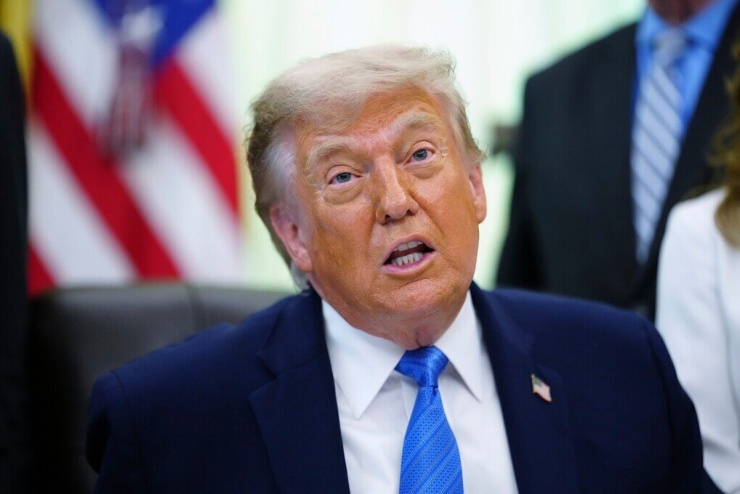 Tổng thống Mỹ Donald Trump phát biểu tại Phòng Bầu dục ở Nhà Trắng ngày 10/6. Ảnh: AP