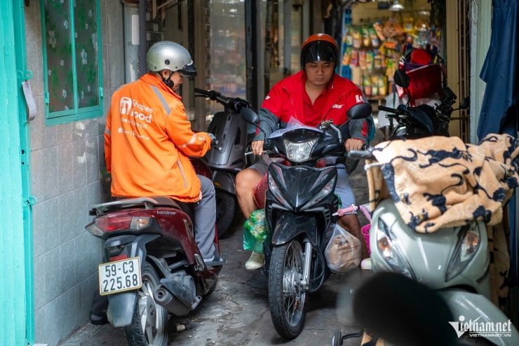 Cận cảnh khu nhà siêu nhỏ chỉ vài m2 ở trung tâm thành phố sắp thay đổi diện mạo - 2
