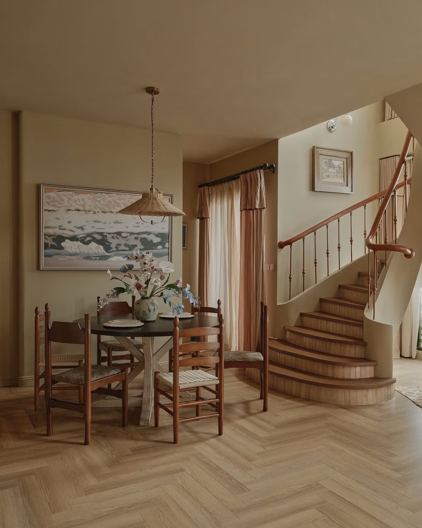 Mê mẩn với căn duplex với tông màu mận chín - 15
