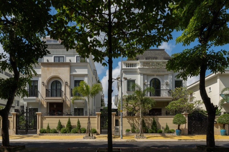 Không gian biệt thự 120 m2 của vợ chồng Diễm My 9X - 1