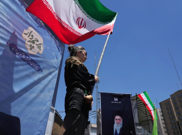 Mỹ thúc đẩy đàm phán với Iran, phe Dân chủ chỉ trích Nhà Trắng "thiếu minh bạch" - 1