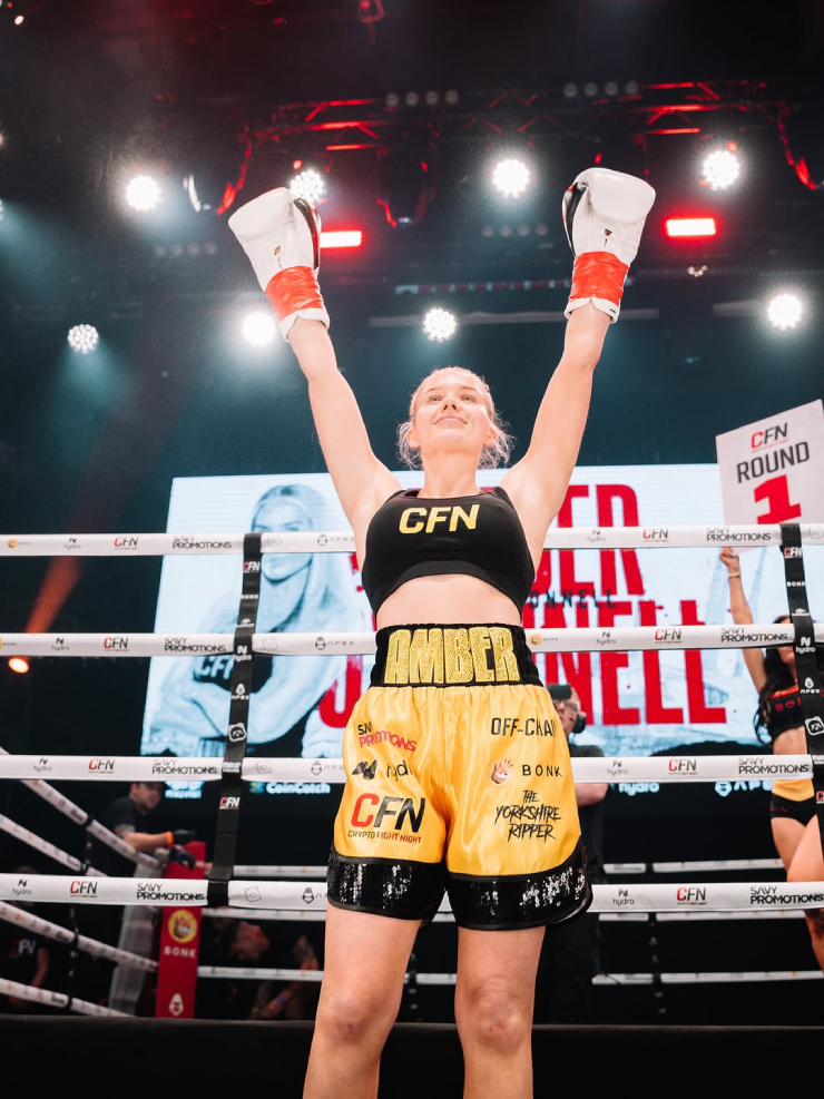 Hot girl boxing có thân hình hoàn hảo "không tì vết" gây sốc thế giới là ai? - 5