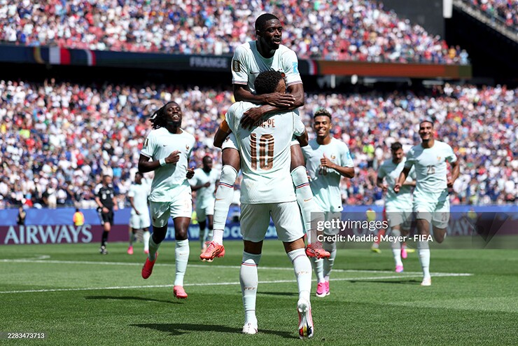 Na Uy bất lực trước tốc độ và đẳng cấp của bộ đôi Mbappe - Dembele