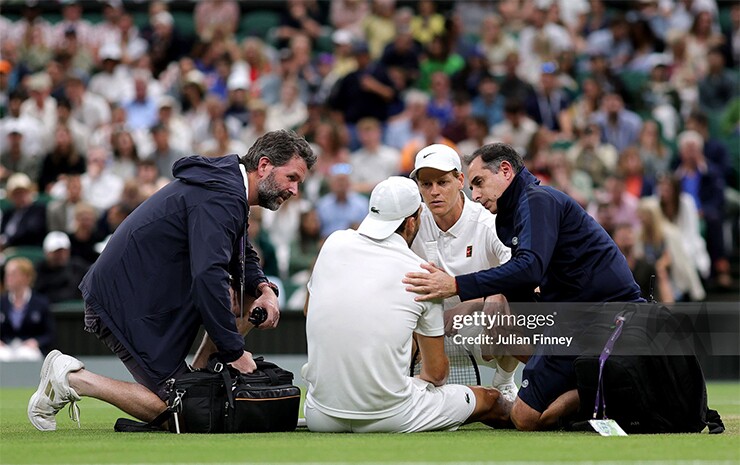 Grigor Dimitrov gặp chấn thương
