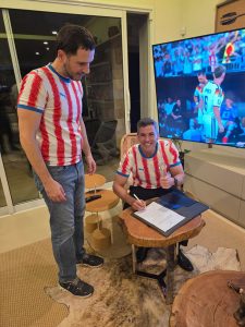 ĐT Paraguay hạ Đức chấn động World Cup, Tổng thống “thưởng nóng” cả nước