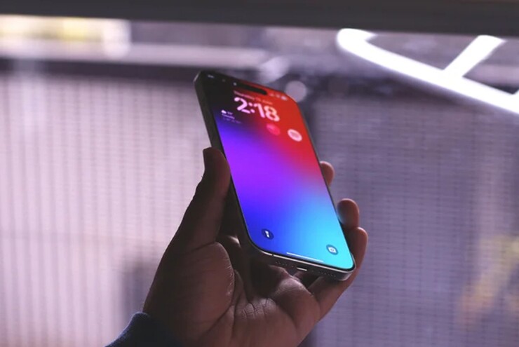Apple từng quảng cáo rất nhiều về vật liệu khung titan khi ra mắt iPhone 15 Pro.