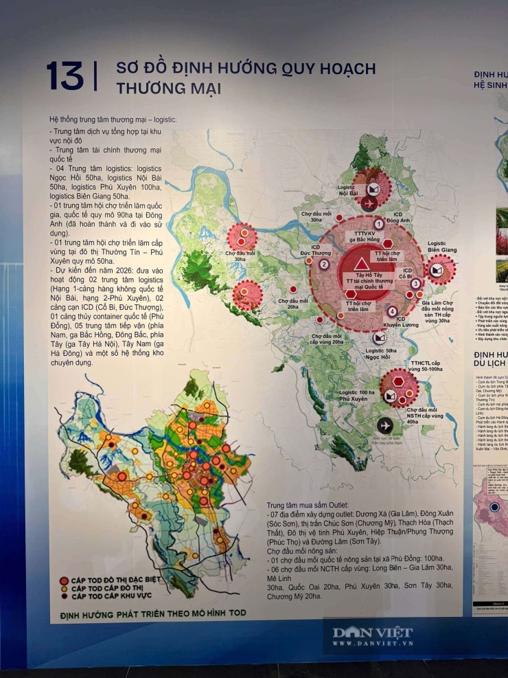 Sơ đồ định hướng quy hoạch thương mại của Thủ Đô được trưng bày tại triển lãm quy hoạch Hà Nội tầm nhìn 100 năm. Ảnh: Anh Văn
