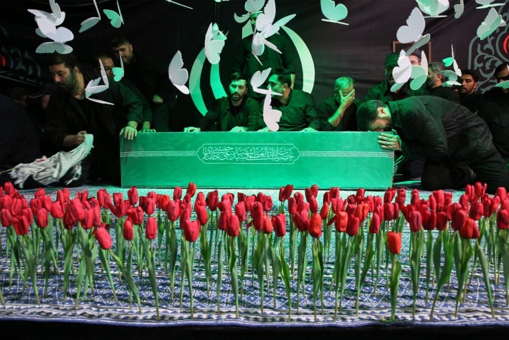 Triệu người dự lễ tang cố lãnh tụ tối cao Iran Ali Khamenei - 1