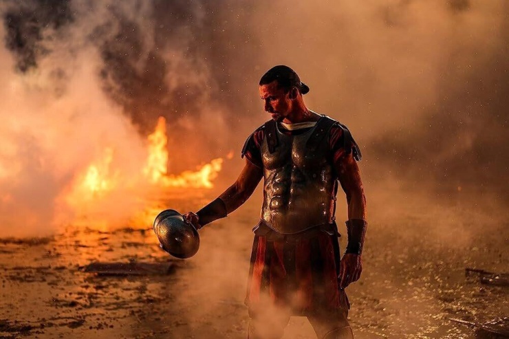 Tạo hình của Zlatan Ibrahimović ở phim "Asterix & Obelix: The Middle Kingdom" (2023). Ảnh: Pathé Films
