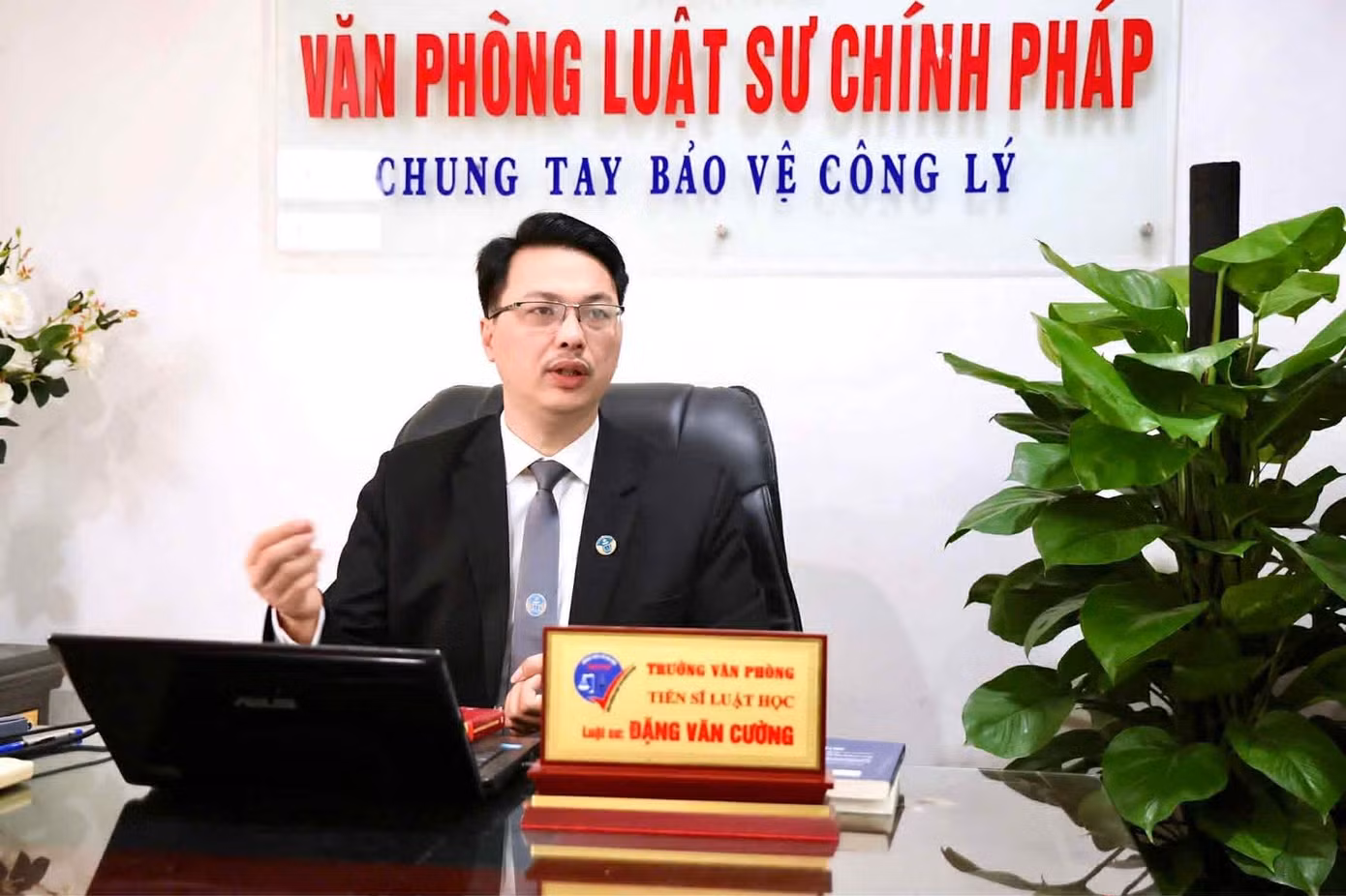 TS. Luật sư Đặng Văn Cường, Trưởng Văn phòng Luật sư Chính Pháp.