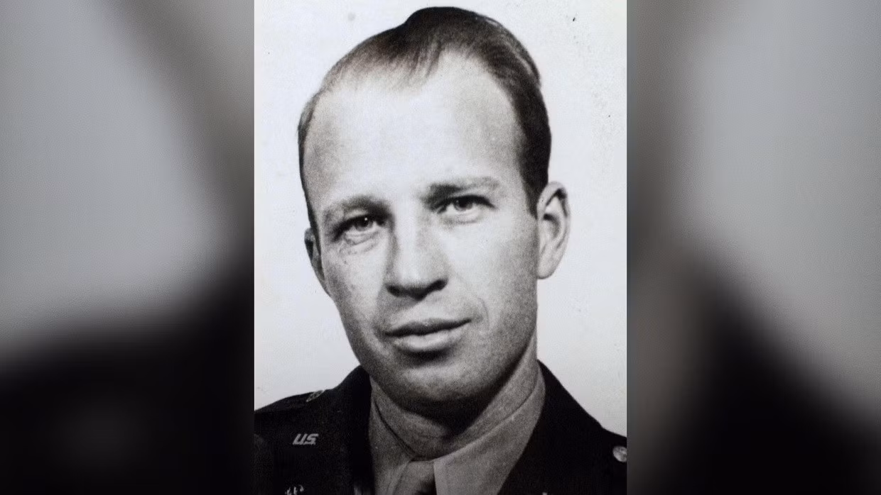 Nhà khoa học Frank Olson phản đối dự án MKULTRA được kết luận là tử vong do tự sát dù cái chết của ông còn nhiều nghi vấn. Ảnh: Wikipedia.