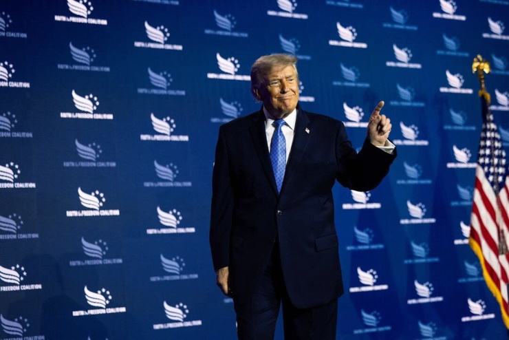 Ông Trump nói xung đột Nga - Ukraine sắp kết thúc, cảnh báo 'rắn' Iran - 1