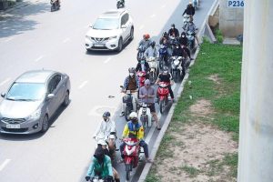 Miền Trung bước vào đợt nắng nóng dài ngày, miền Bắc cục bộ có mưa to