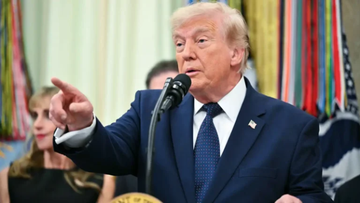 Ông Trump tuyên bố chấn động: Iran đề nghị đạt thỏa thuận khẩn cấp để chấm dứt chiến tranh - 1