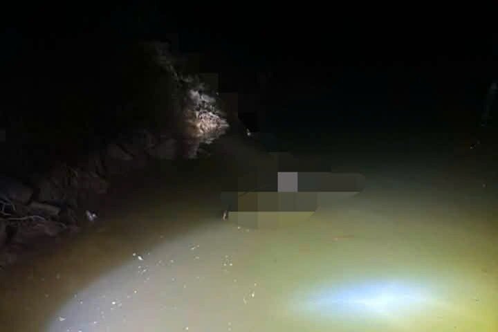 Khu vực phát hiện thi thể cháu H. Ảnh: Người dân cung cấp