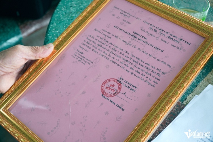 Thông báo kết quả giám định ADN hài cốt liệt sĩ Nguyễn Trọng Cát. Ảnh: Lê Dương