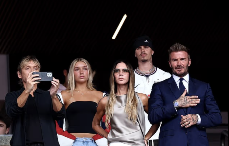 Nhà Beckham ăn mừng khi tuyển Anh vào bán kết World Cup - 9