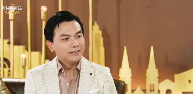 Mạnh Quỳnh tiết lộ, người bạn hát hợp với anh nhất là Phi Nhung. (Ảnh: Khang Show)