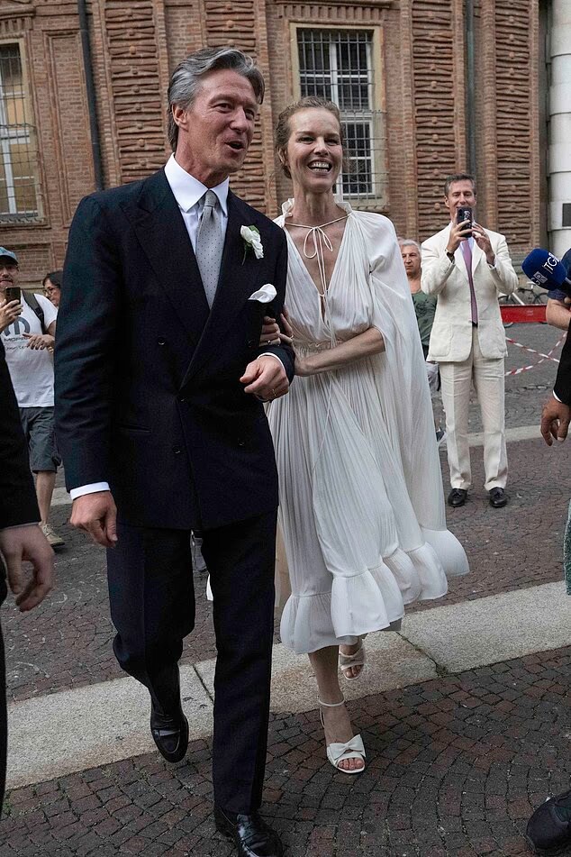 Eva Herzigova và doanh nhân Gregorio Marsiaj trong lễ cưới hôm thứ Bảy. Ảnh: GC