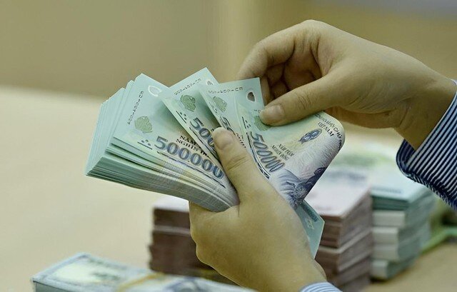 Một số ngân hàng nước ngoài vẫn duy trì mức lãi suất cạnh tranh so với mặt bằng lãi suất huy động của các ngân hàng thương mại trong nước. Hình minh họa