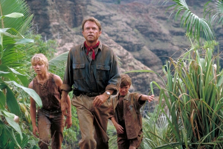 Nam diễn viên Sam Neill từng tham gia ba phần phim thuộc thương hiệu "Công viên kỷ Jura" và "Jurassic World".