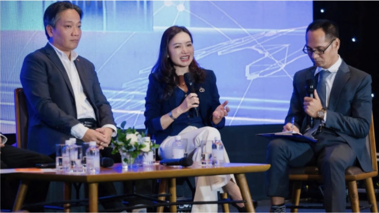 Một chuyên gia của CBRE Việt Nam, công khai nhận định thị trường bất động sản ở hội thảo từ số liệu mà chính CBRE Việt Nam khẳng định là chưa được kiểm chứng