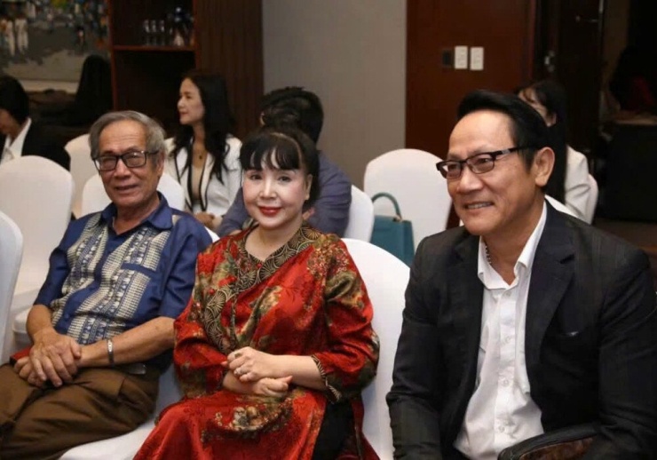 Đôi vợ chồng nghệ sĩ tích cực tham gia các hoạt động điện ảnh, sân khấu.&nbsp;