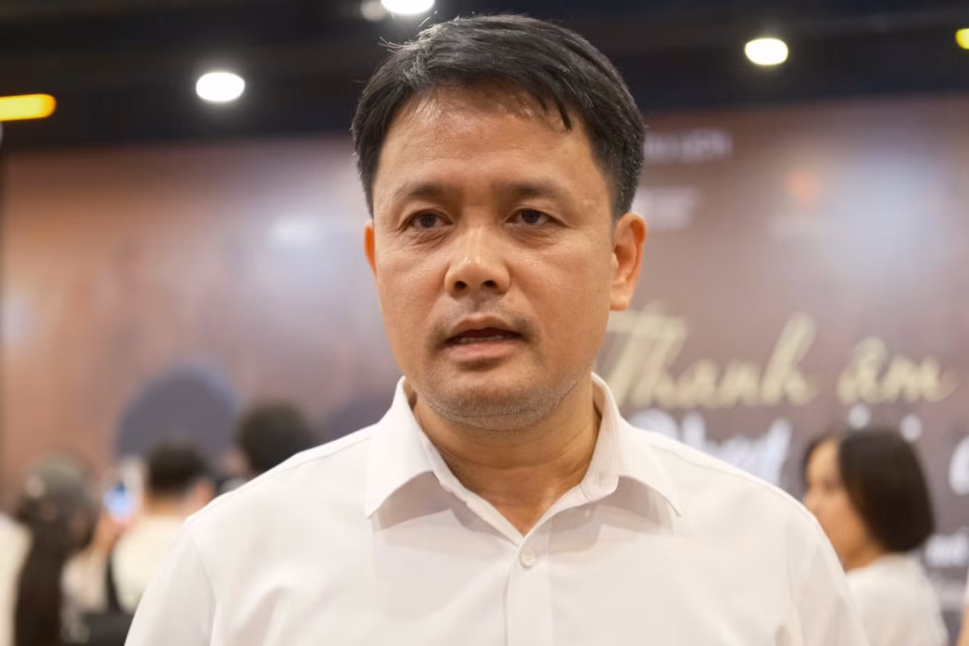 Cục trưởng Cục Điện ảnh Đặng Trần Cường lên tiếng về những ồn ào xoay quanh phim điện ảnh Hoàng hậu cuối cùng.
