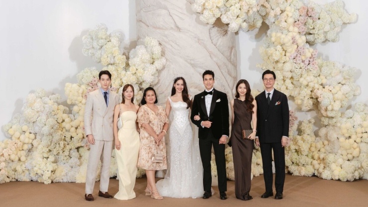 Lisa và dàn sao Thái dự lễ cưới Nadech - Yaya - 16