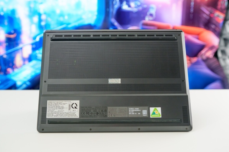 ROG Zephyrus G14 2026 - laptop gaming mỏng nhẹ, giá 120 triệu đồng - 10