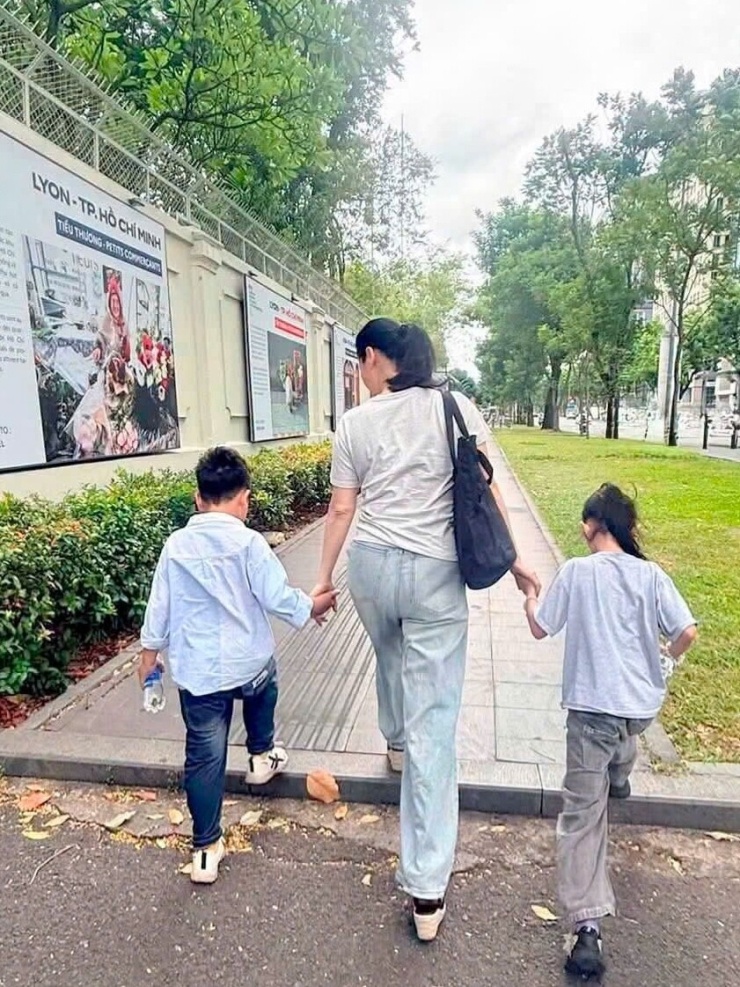 Ảnh sao 20/7: Chồng Bảo Trúc khoe hai con tuổi teen trong đám cưới - 8