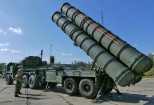 Nga chặn không xuể UAV Ukraine dù bố trí hàng chục tổ hợp Pantsir và S-400