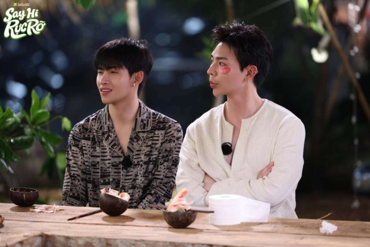 Erik “mong manh yếu đuối” ở những tập trước đó. Ảnh: NSX