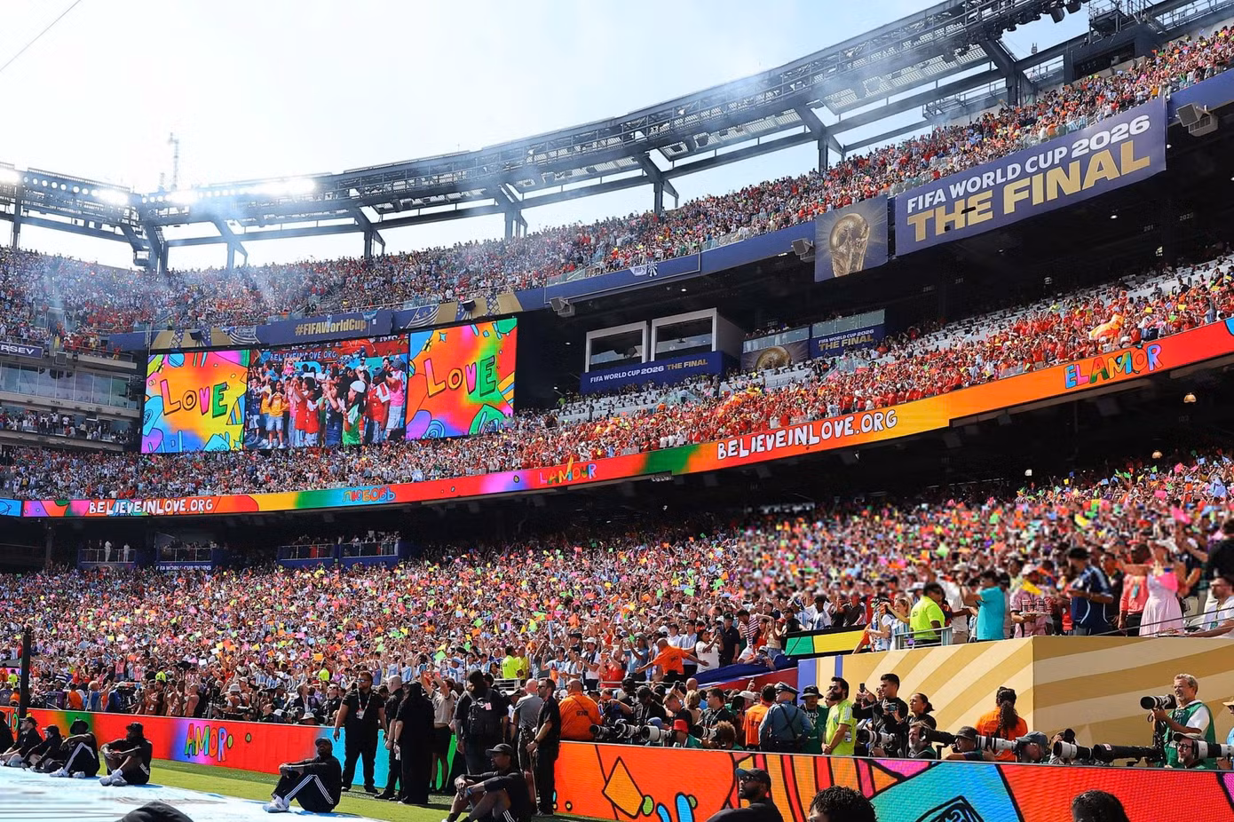Sân khấu giữa giờ hoành tráng ở chung kết World Cup 2026.