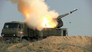 Ukraine tuyên bố tập kích các trung tâm hậu cần quân sự sâu trong lãnh thổ Nga