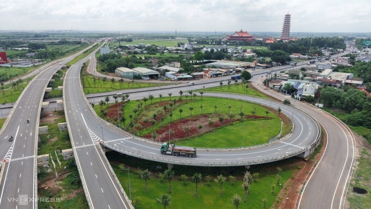 Diện mạo nút giao kết nối Sân bay Long Thành với Vành đai 3, thành phố Đồng Nai. Ảnh: Phước Tuấn