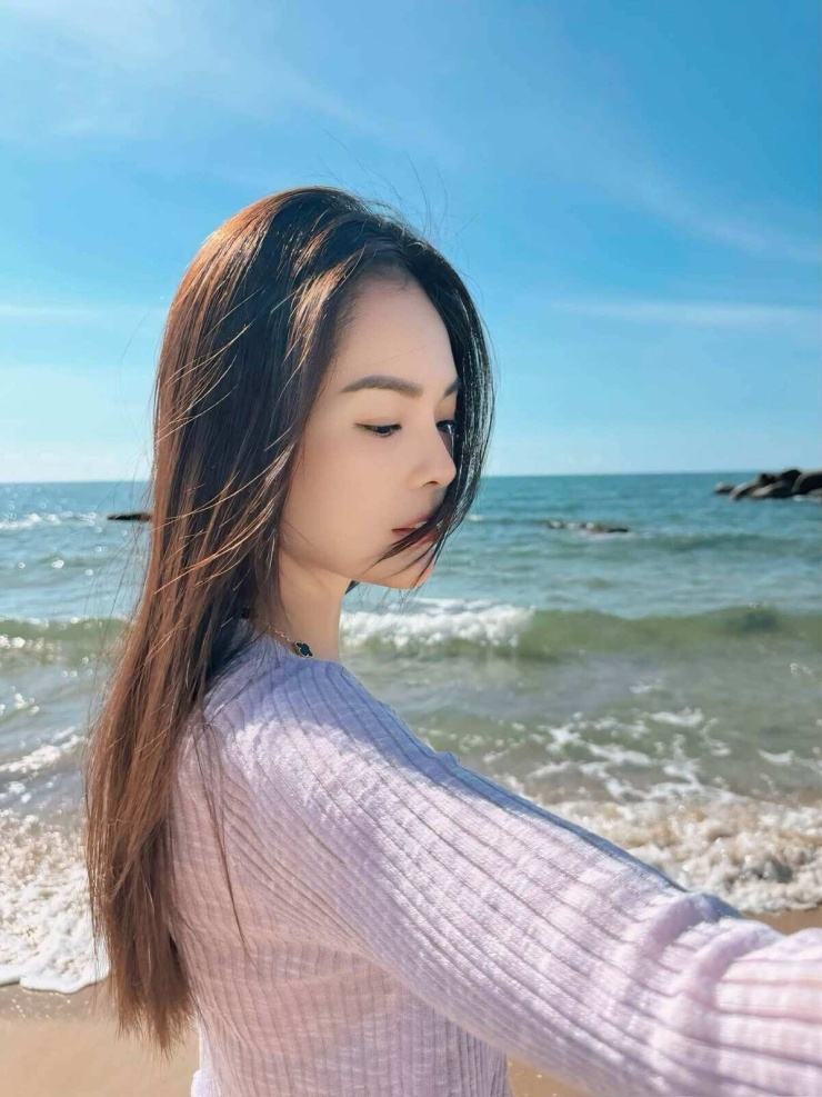 Ảnh sao 23/7: Con gái Lý Hương được khen sắc vóc - 3
