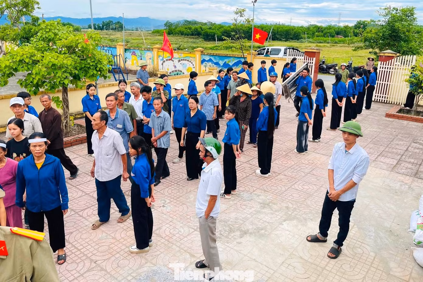 Thực hiện nguyện vọng của gia đình cùng chủ trương chăm lo người có công với cách mạng, hài cốt liệt sĩ Nguyễn Hữu Thi đã được đưa về quê hương an táng. Sự trở về sau hơn 60 năm không chỉ giúp gia đình, dòng họ nguôi ngoai nỗi mong chờ, mà còn là niềm xúc động, tự hào của chính quyền và nhân dân địa phương.