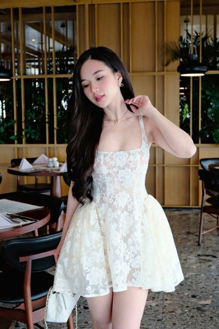 Để duy trì vóc dáng như hiện tại, Ngọc Anh chăm chỉ tập luyện và ăn uống khoa học