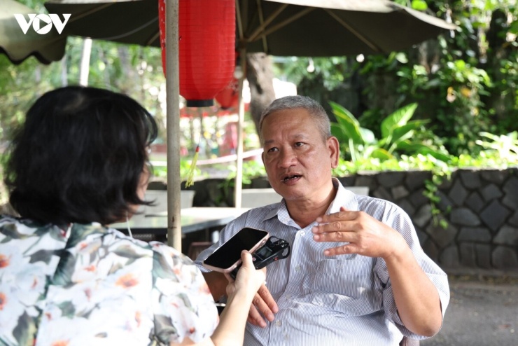 Hành trình lần tìm mộ tập thể liệt sĩ và đồng bào hy sinh trong chiến dịch Tết Mậu Thân 1968 tại đây có nhiều dấu ấn đóng góp của KTS Nguyễn Xuân Thắng.